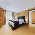 Lägenhetshotell Laurus