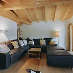 Lägenhetshotell Laurus 4*