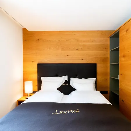 Laurus Aparthotel