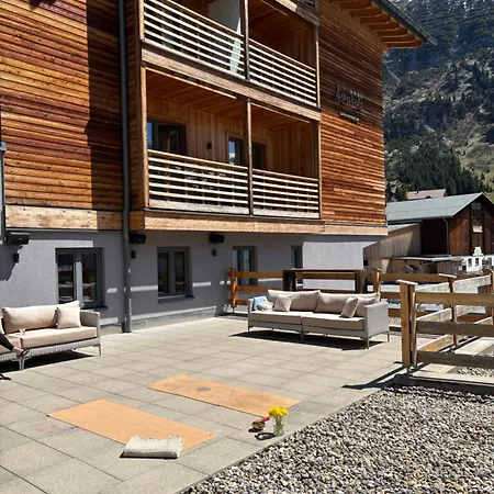 Apartmanhotel Laurus