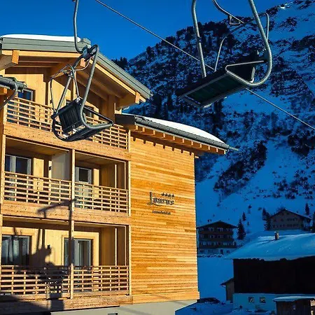 Laurus Aparthotel