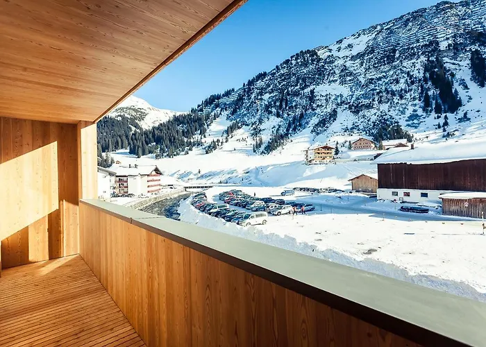 Laurus 아파트호텔