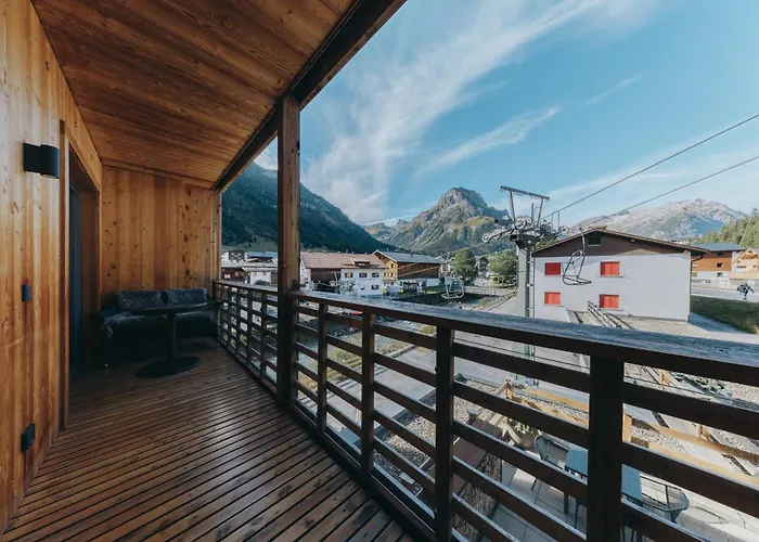 Laurus 아파트호텔 4*